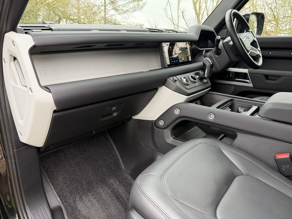 Used Land Rover Defender 110 2023 for sale - 77583548: Photo 14