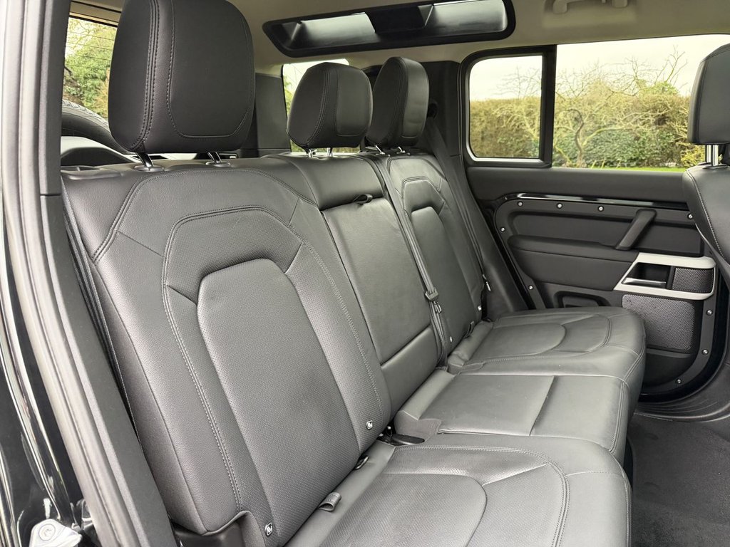 Used Land Rover Defender 110 2023 for sale - 77583548: Photo 16