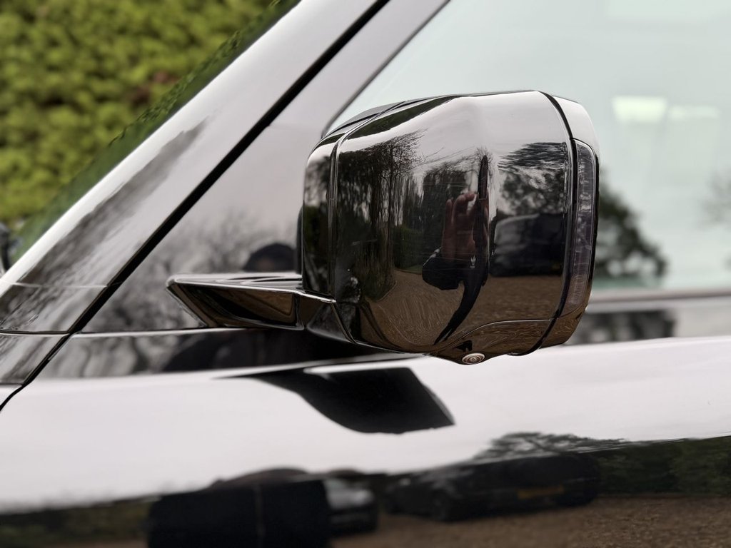 Used Land Rover Defender 110 2023 for sale - 77583548: Photo 26