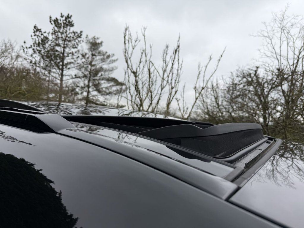 Used Land Rover Defender 110 2023 for sale - 77583548: Photo 9