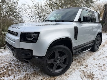 Used Land Rover Defender 2022 for sale - 77436437: Photo