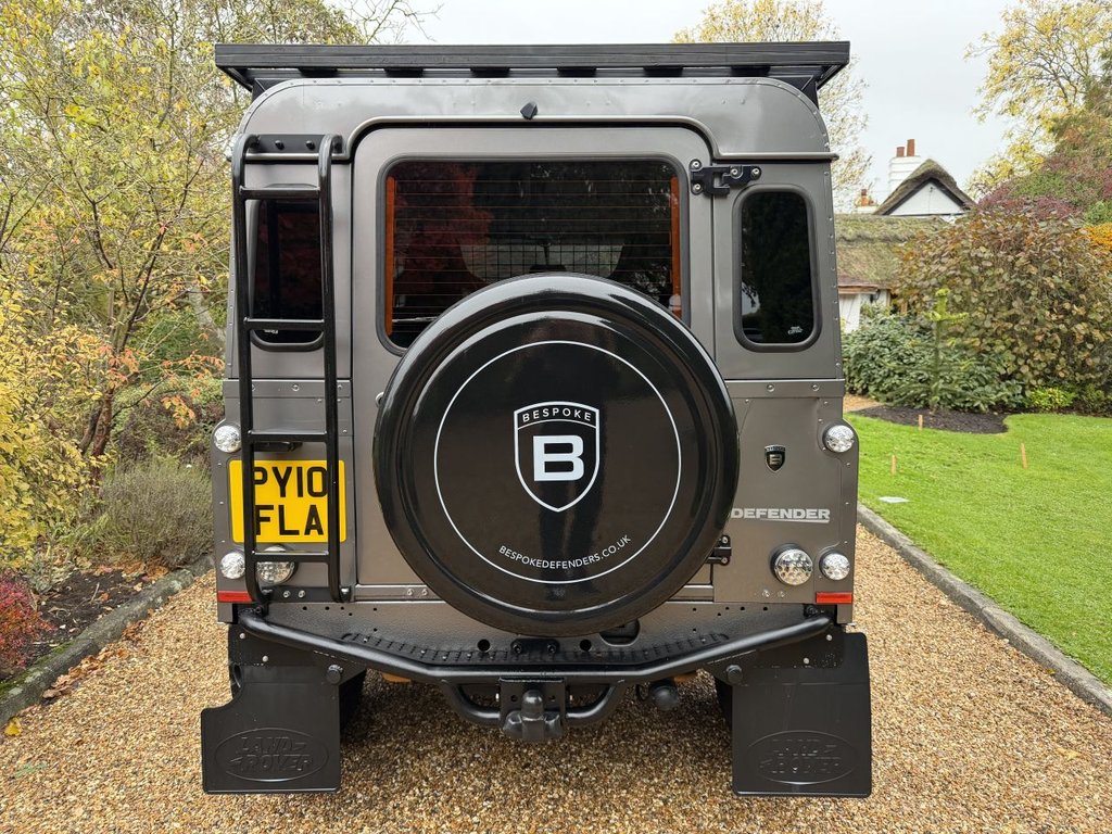 Used Land Rover Defender 2010 for sale - 77157382: Photo 4