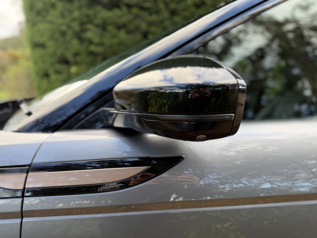 Used Land Rover Range Rover Evoque 2021 for sale - 77437128: Photo 28