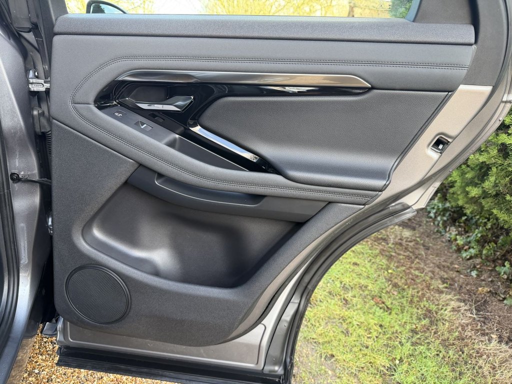 Used Land Rover Range Rover Evoque 2021 for sale - 77437128: Photo 32