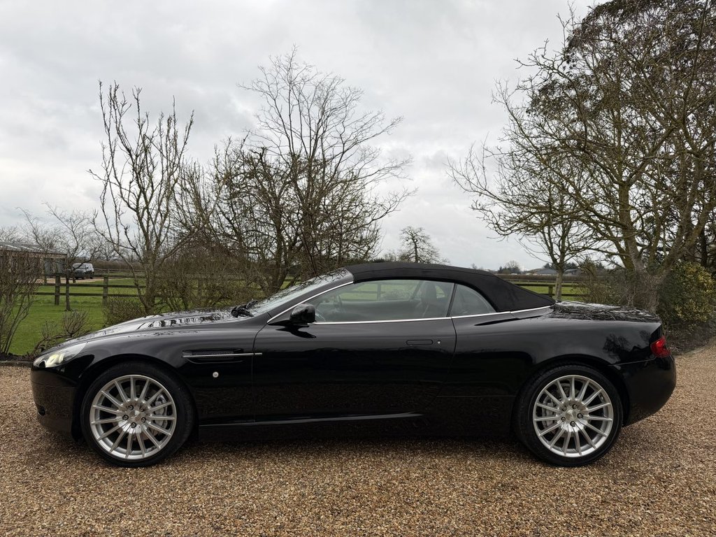 Used Aston Martin DB9 2008 for sale - 77408487: Photo 11