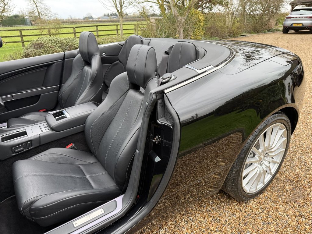 Used Aston Martin DB9 2008 for sale - 77408487: Photo 19