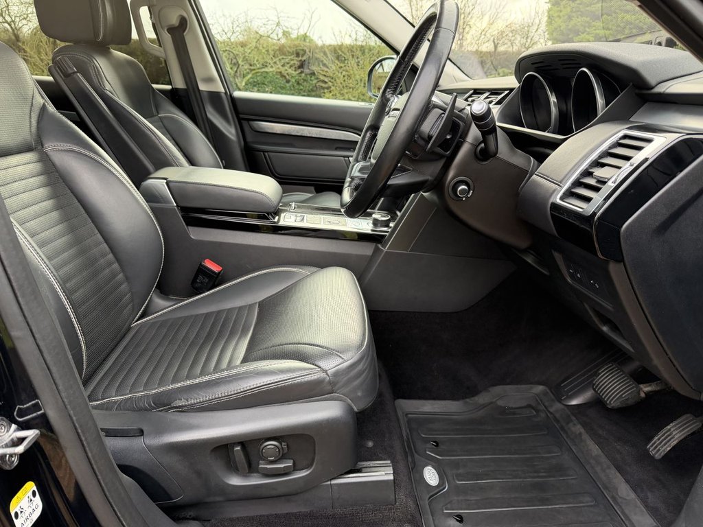 Used Land Rover Discovery 2017 for sale - 77341310: Photo 10