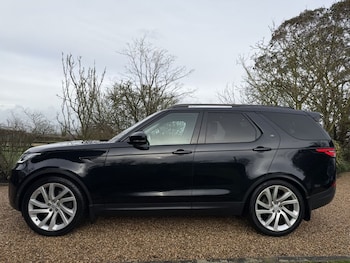 Used Land Rover Discovery 5 2017 for sale - 77341310: Photo