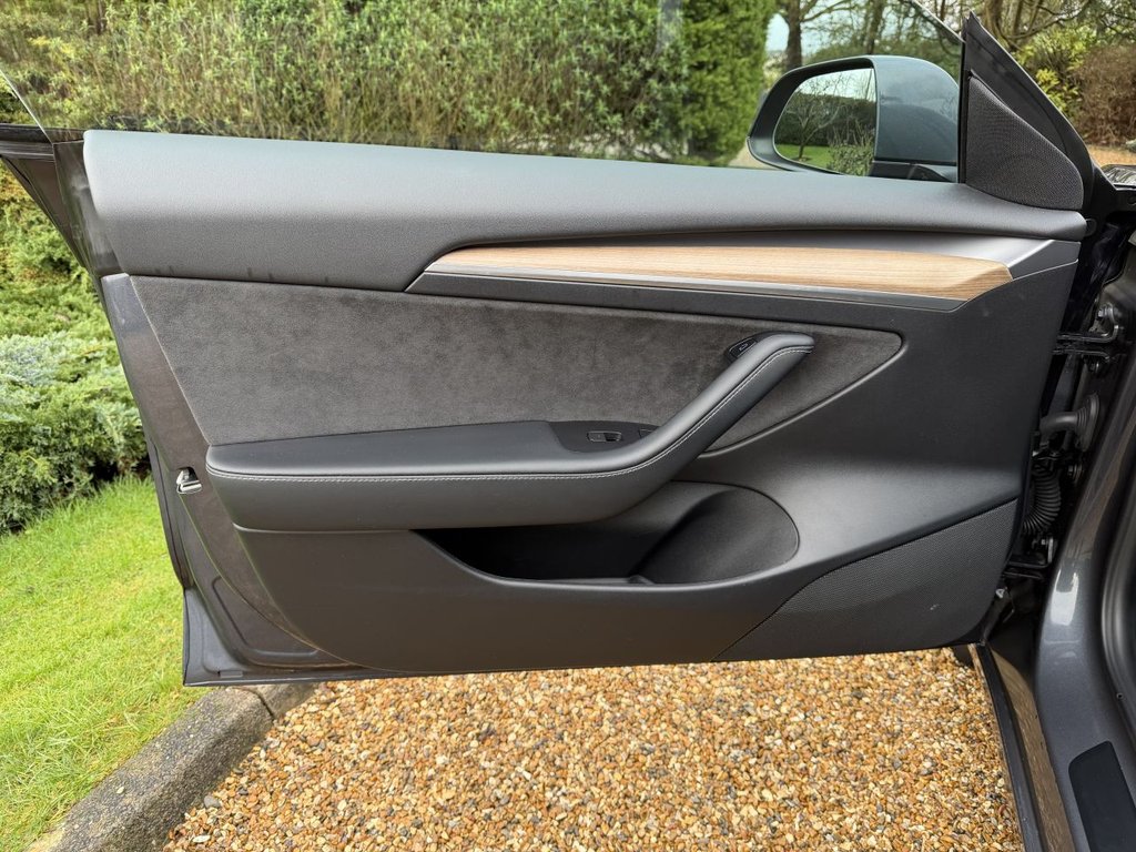 Used Tesla Model 3 2021 for sale - 77520484: Photo 29