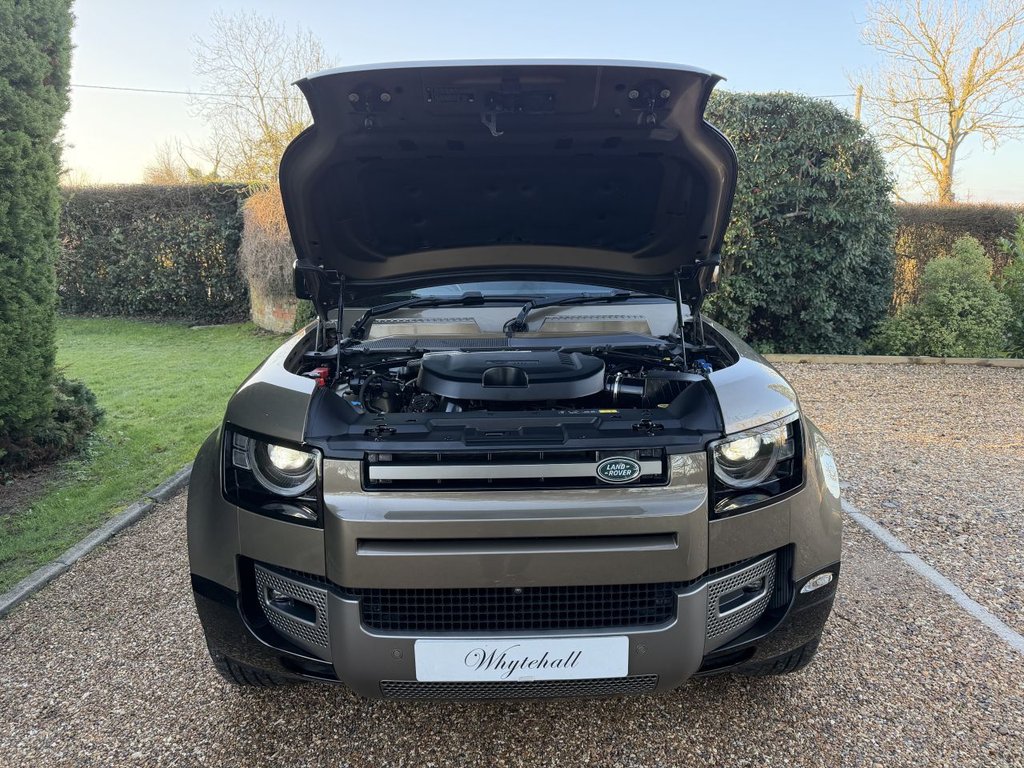 Used Land Rover Defender 110 2024 for sale - 77436391: Photo 36