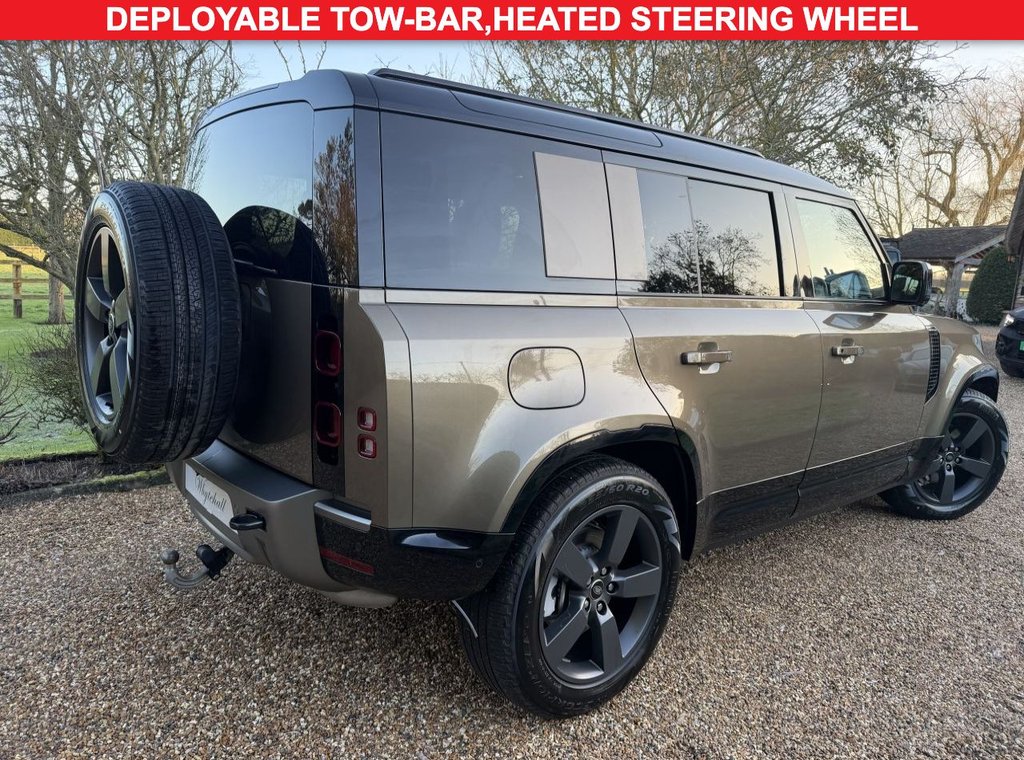 Used Land Rover Defender 110 2024 for sale - 77436391: Photo 5