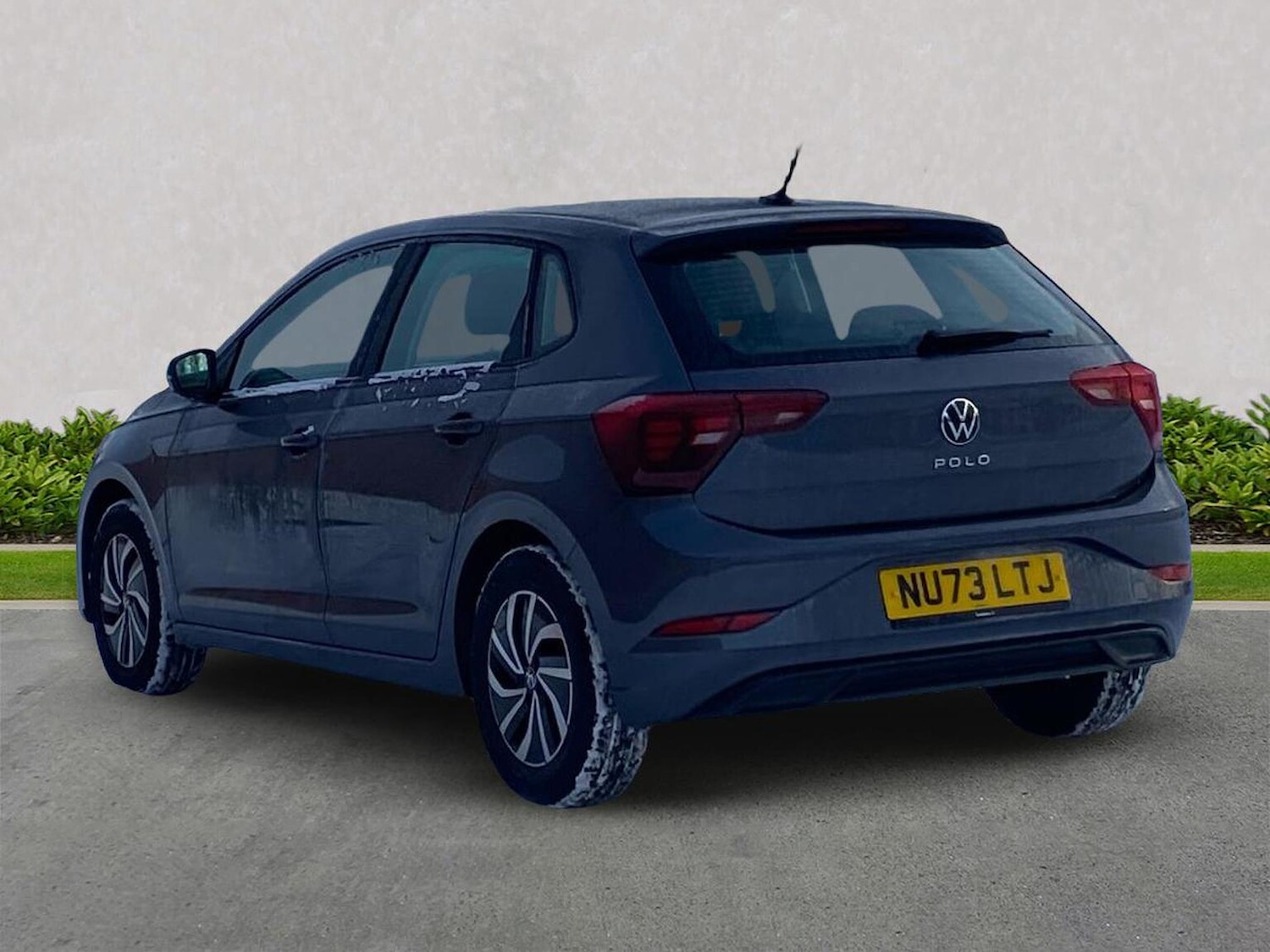 Used Volkswagen Polo 2023 for sale - 77487971: Photo 2