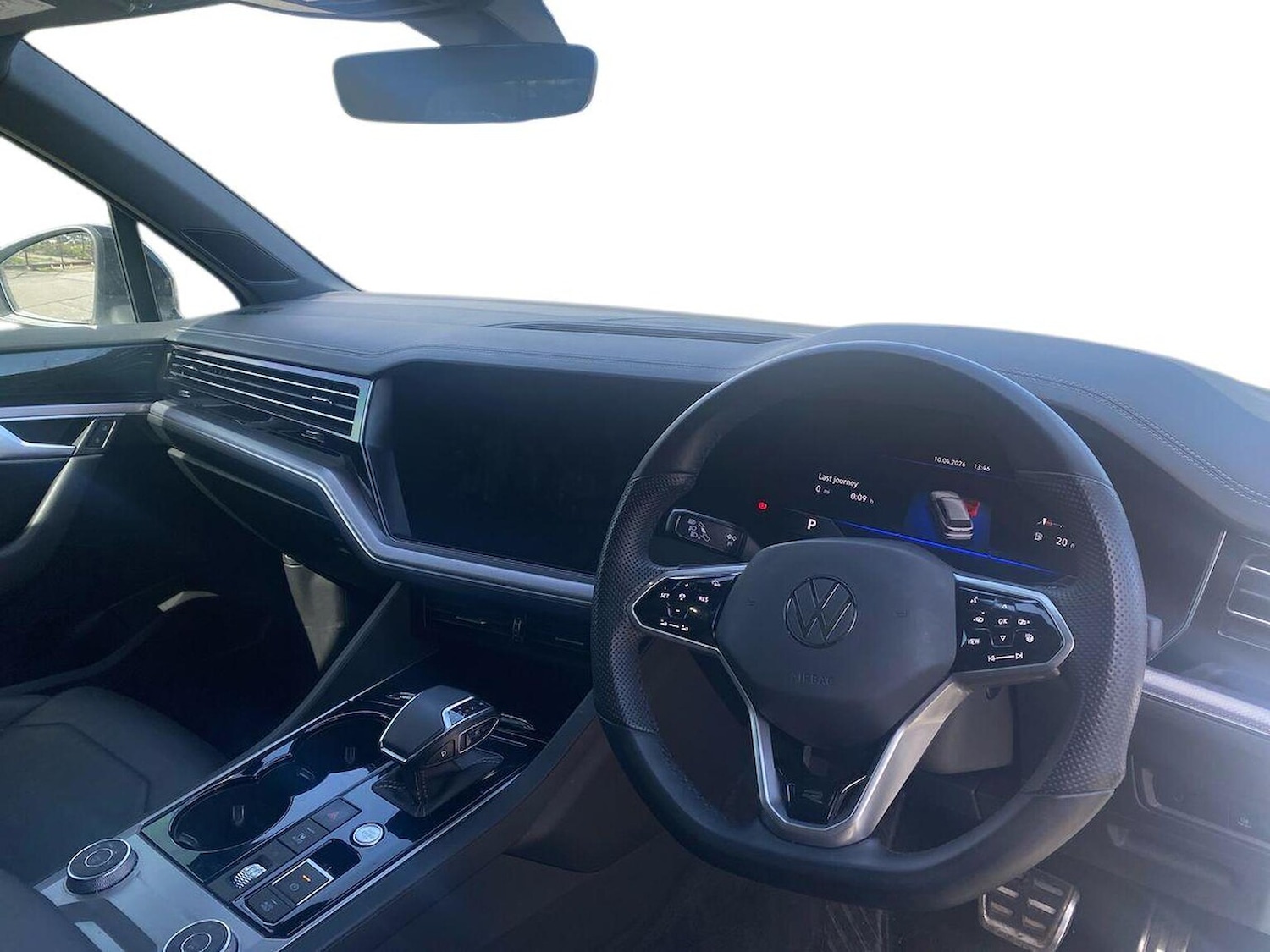 Used Volkswagen Touareg 2023 for sale - 78198121: Photo 15