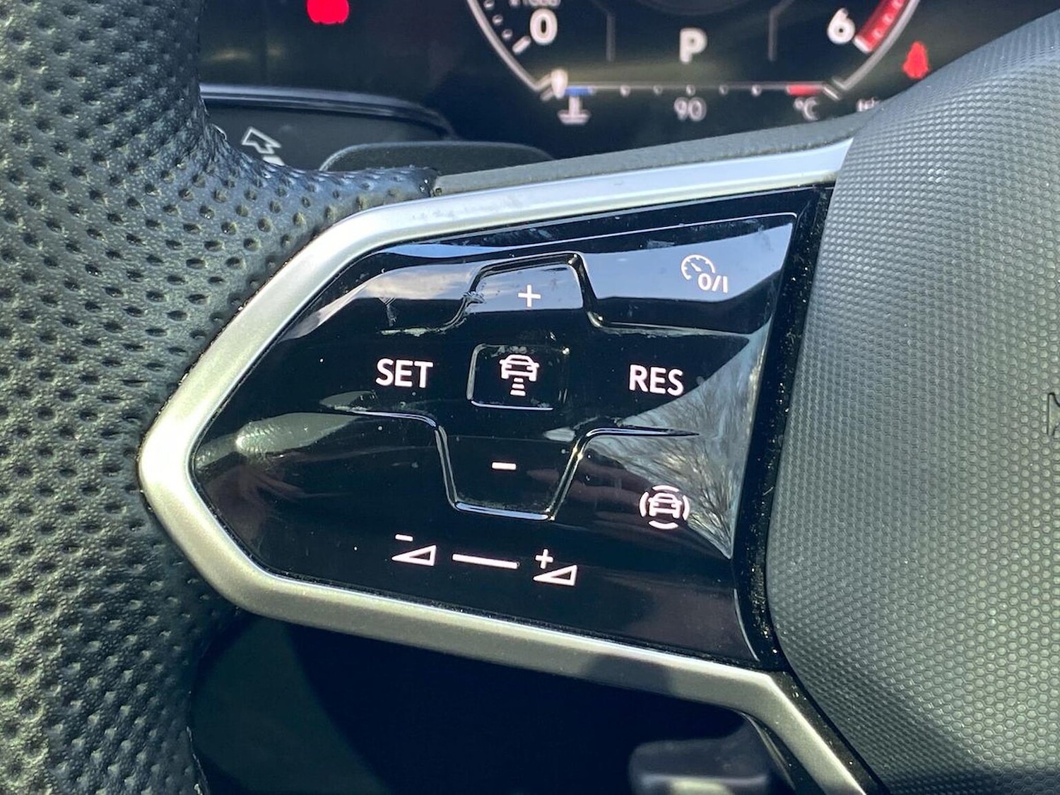 Used Volkswagen Touareg 2023 for sale - 78198121: Photo 27