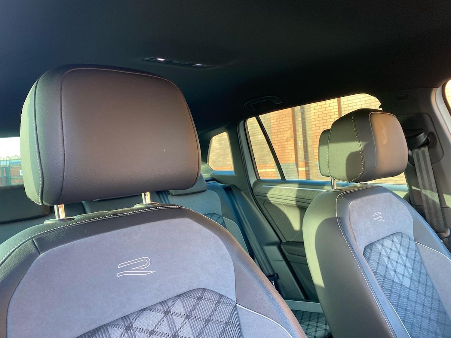 Used Volkswagen Tiguan 2023 for sale - 76860040: Photo 31