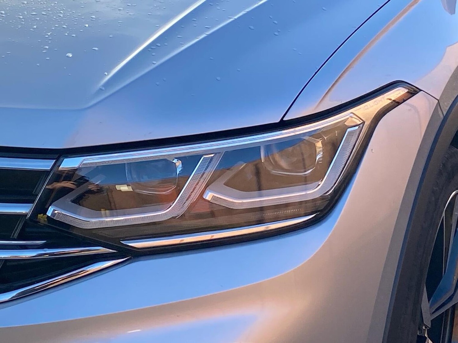 Used Volkswagen Tiguan 2023 for sale - 76860040: Photo 33