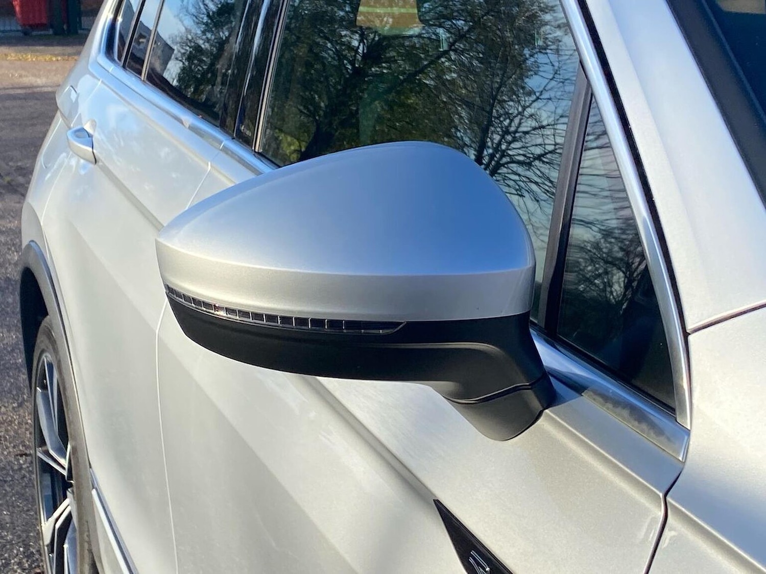 Used Volkswagen Tiguan 2023 for sale - 76860040: Photo 37