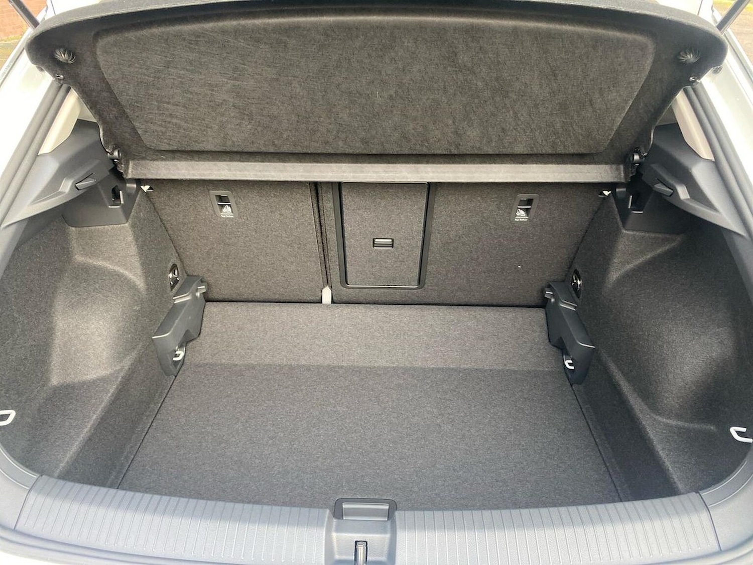 Used Volkswagen T-Roc 2025 for sale - 77528881: Photo 17