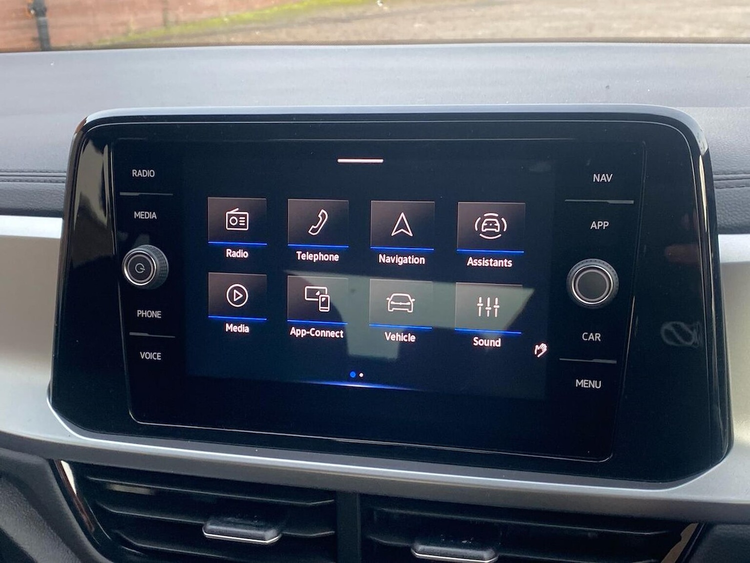 Used Volkswagen T-Roc 2025 for sale - 77528881: Photo 24