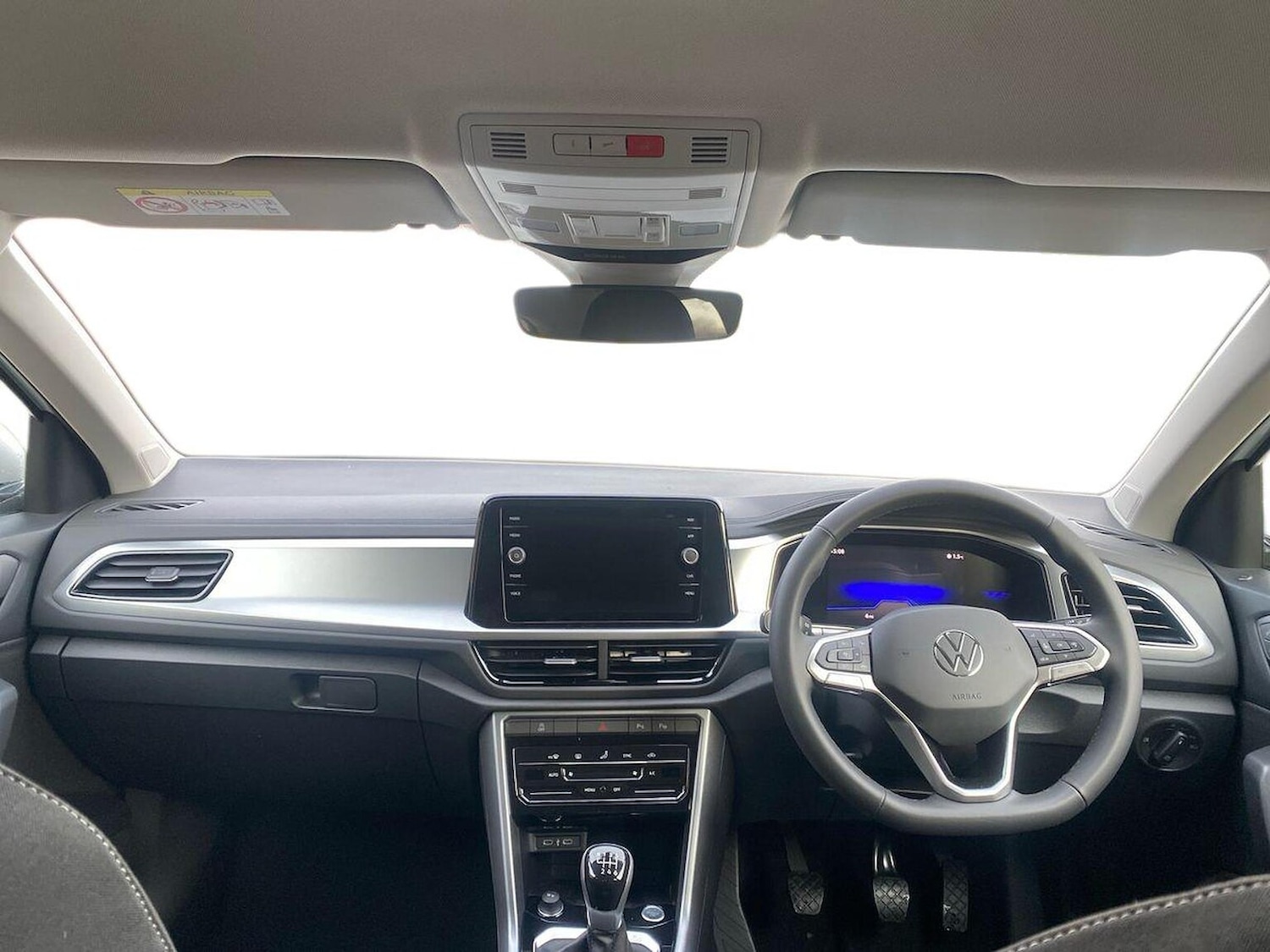 Used Volkswagen T-Roc 2025 for sale - 77528881: Photo 8