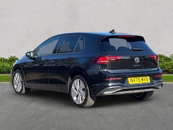 Used Volkswagen Golf 2026 for sale - 79115416: Photo