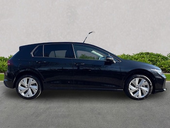Used Volkswagen Golf 2026 for sale - 79115416: Photo