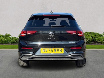 Used Volkswagen Golf 2026 for sale - 79115416: Photo
