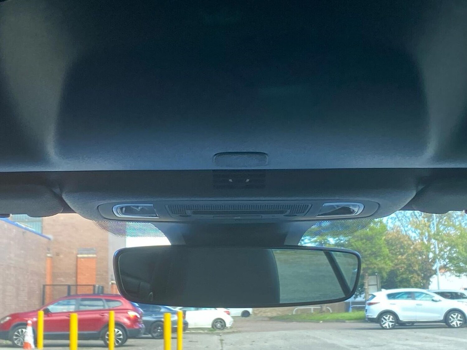 Used Volkswagen T-Roc 2025 for sale - 76149707: Photo 14