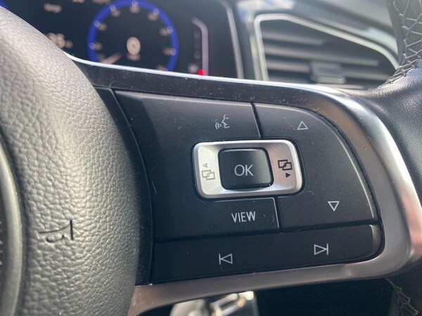 Used Volkswagen T-Roc 2018 for sale - 76082567: Photo 26