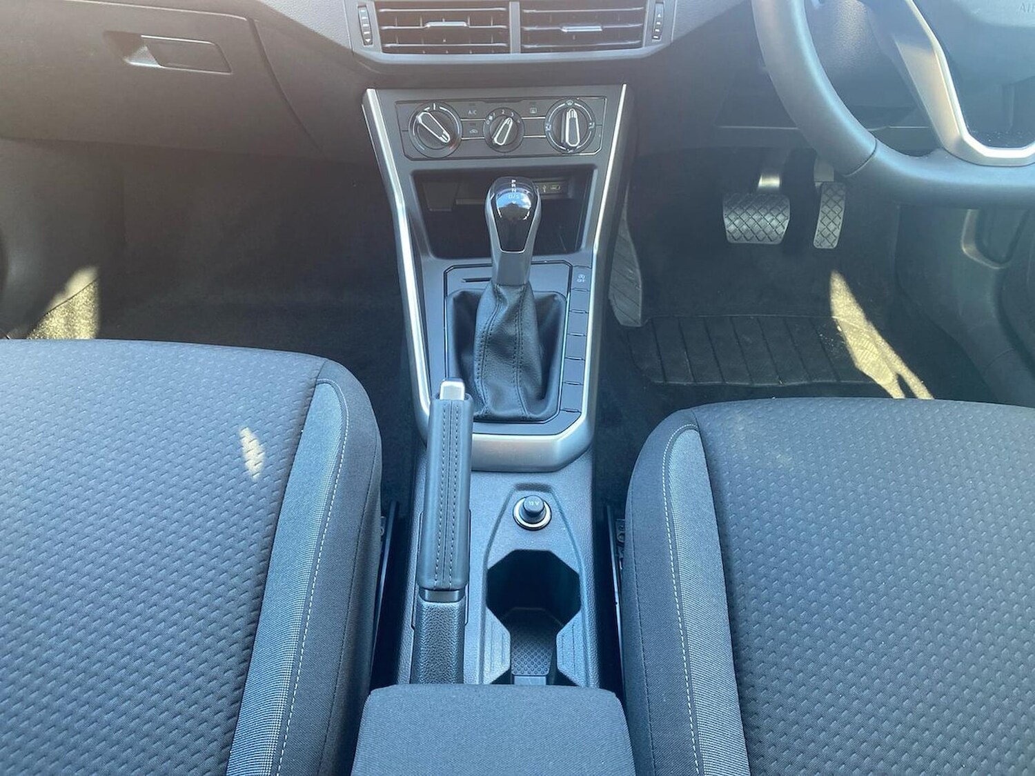 Used Volkswagen Polo 2024 for sale - 76402419: Photo 13