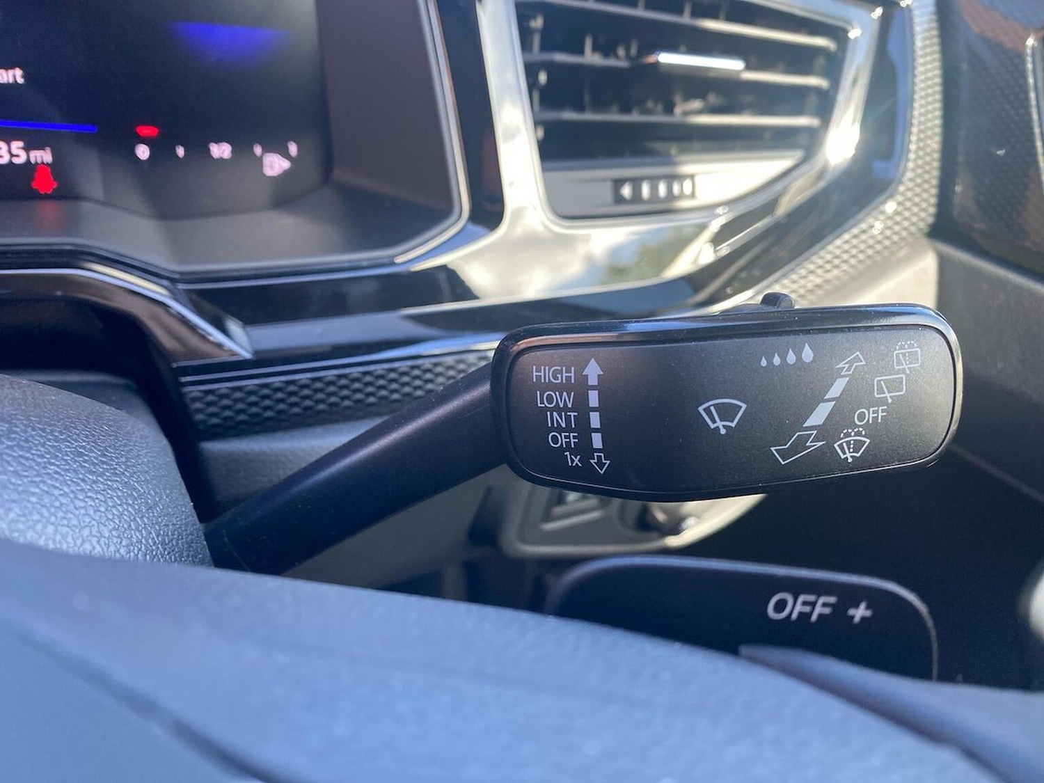 Used Volkswagen Polo 2024 for sale - 76402419: Photo 27