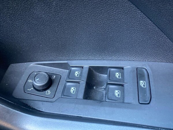 Used Volkswagen T-Cross 2023 for sale - 76225078: Photo 22