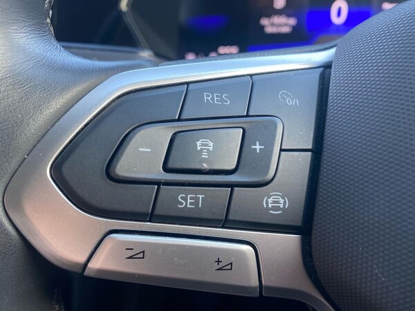 Used Volkswagen T-Cross 2023 for sale - 76225078: Photo 26