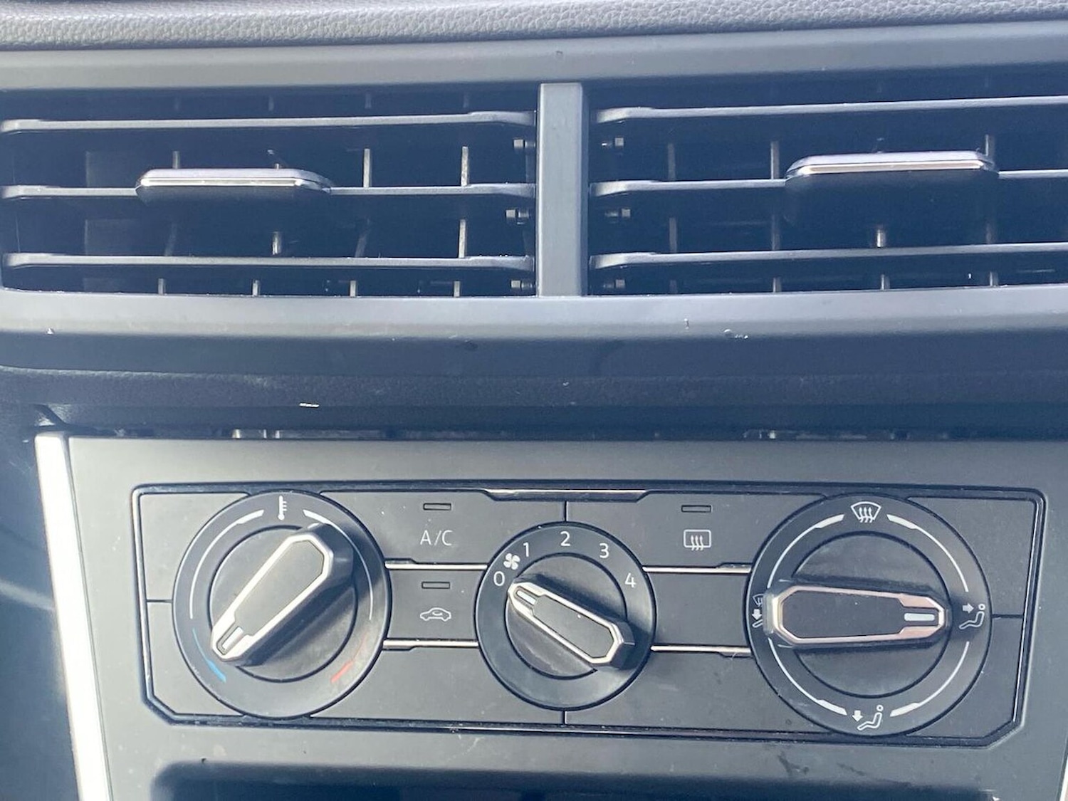 Used Volkswagen Polo 2023 for sale - 78195428: Photo 12