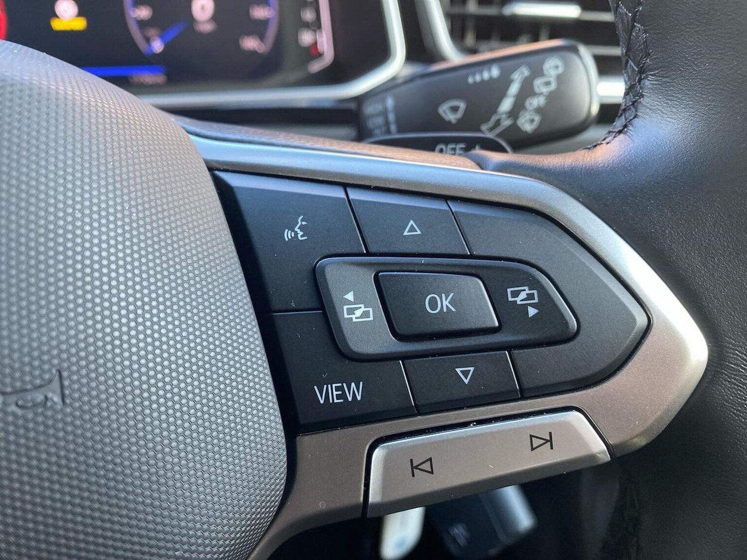 Used Volkswagen T-Roc 2024 for sale - 75908034: Photo 26