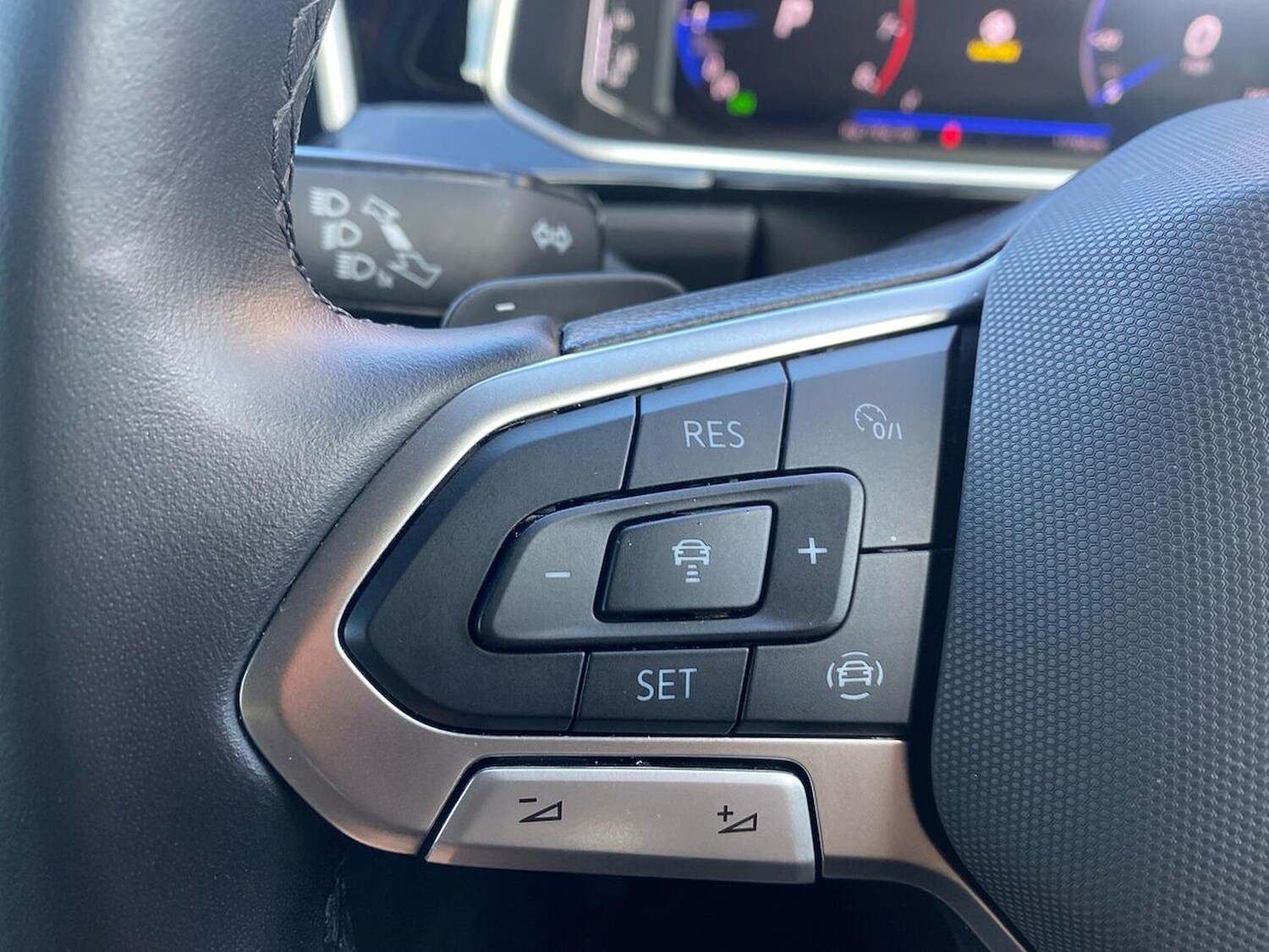 Used Volkswagen T-Roc 2024 for sale - 75908034: Photo 27