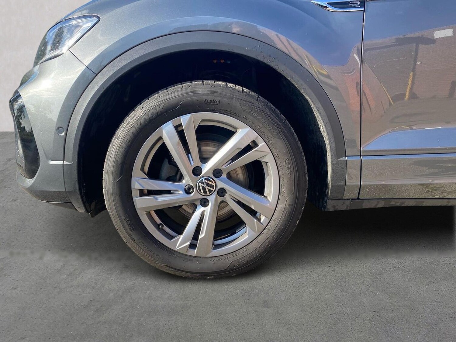 Used Volkswagen T-Roc 2024 for sale - 75908034: Photo 6