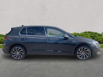 Used Volkswagen Golf 2023 for sale - 79536558: Photo