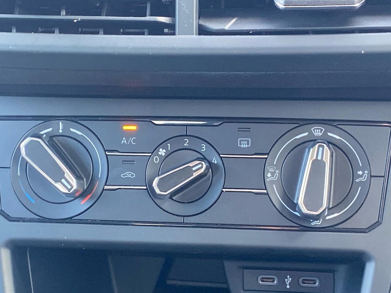 Used Volkswagen Polo 2023 for sale - 78195061: Photo 12