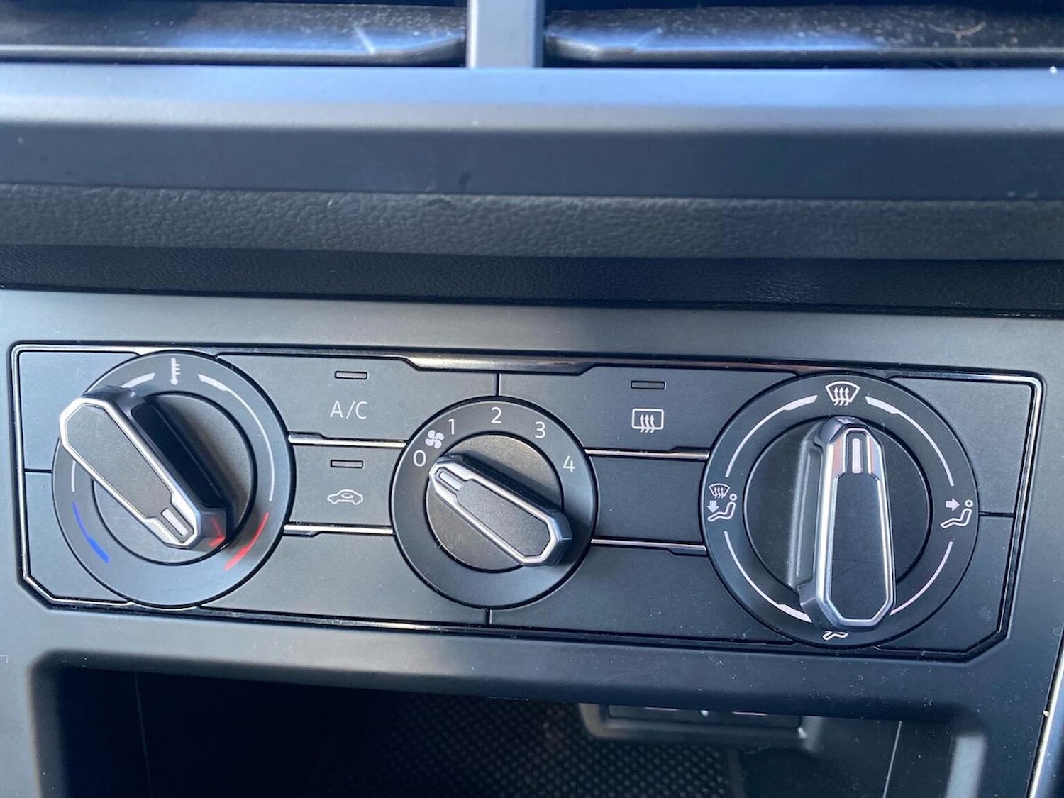 Used Volkswagen Polo 2023 for sale - 76383366: Photo 12