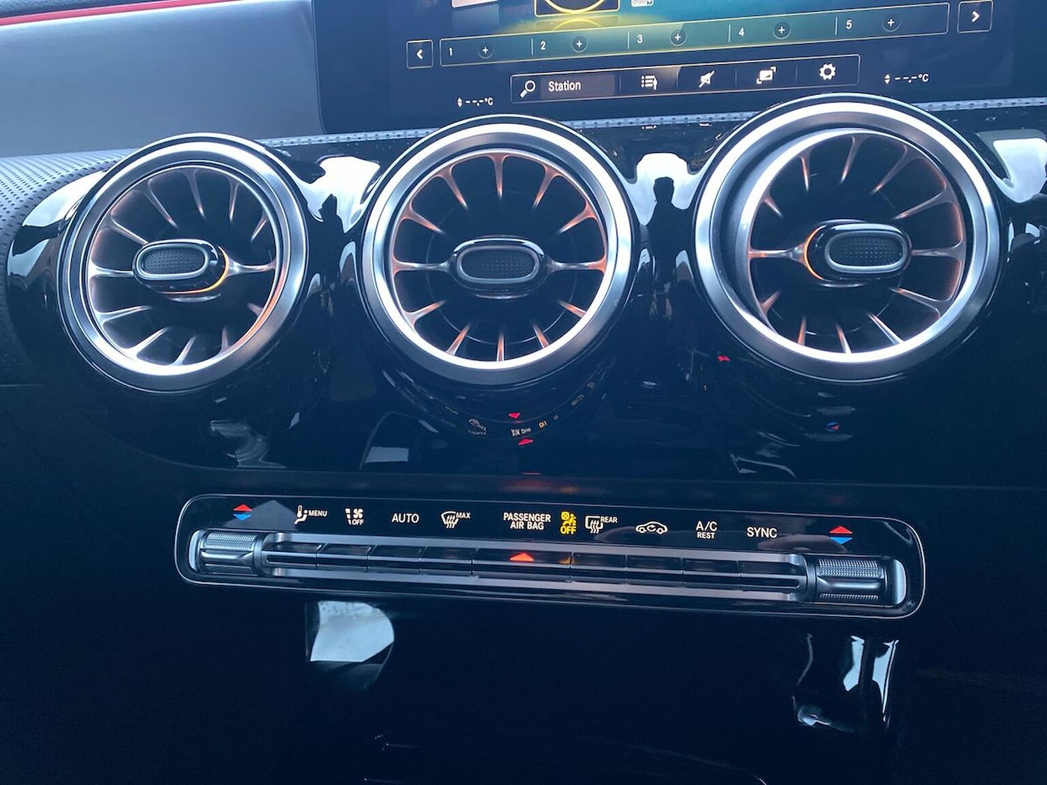 Used Mercedes-Benz A-Class 2021 for sale - 76830637: Photo 12