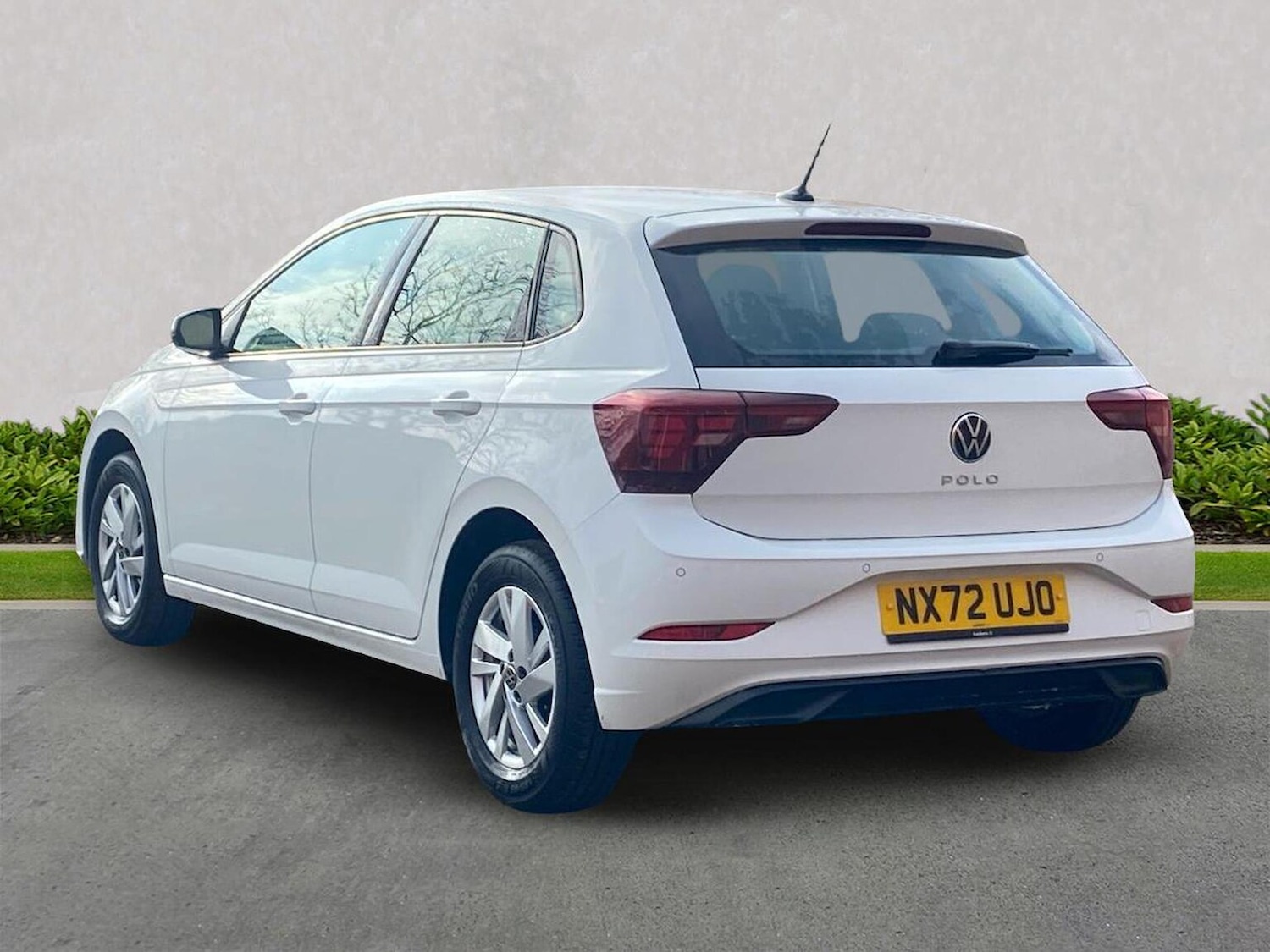 Used Volkswagen Polo 2022 for sale - 76517970: Photo 2