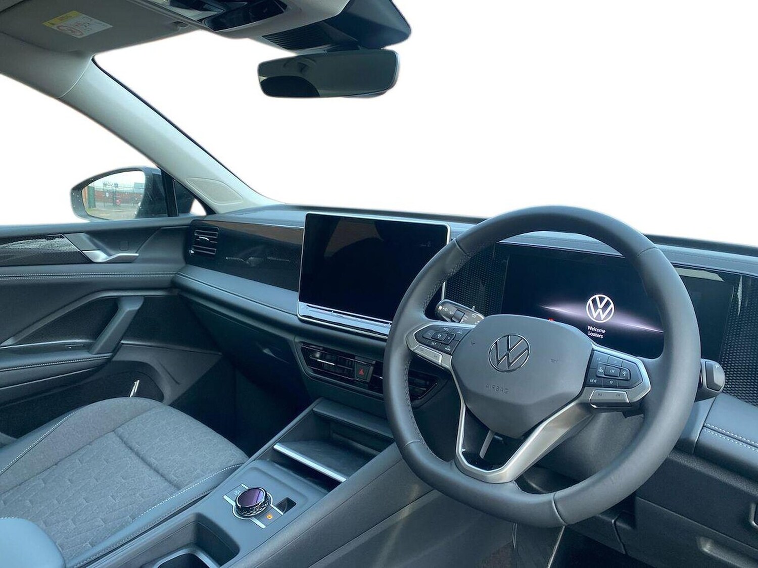 Used Volkswagen Tiguan 2025 for sale - 77528876: Photo 15