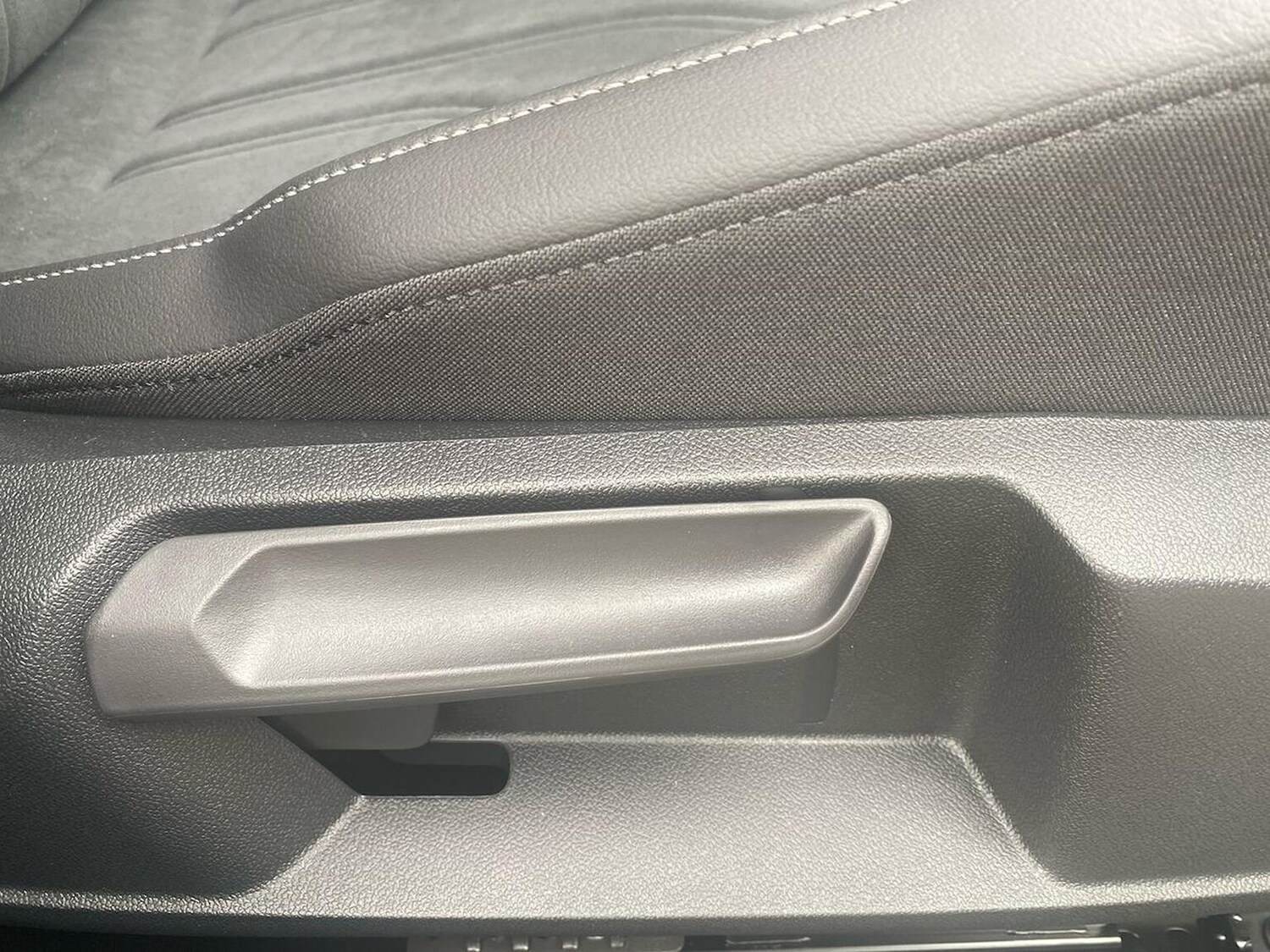 Used Volkswagen Golf 2025 for sale - 77488058: Photo 30