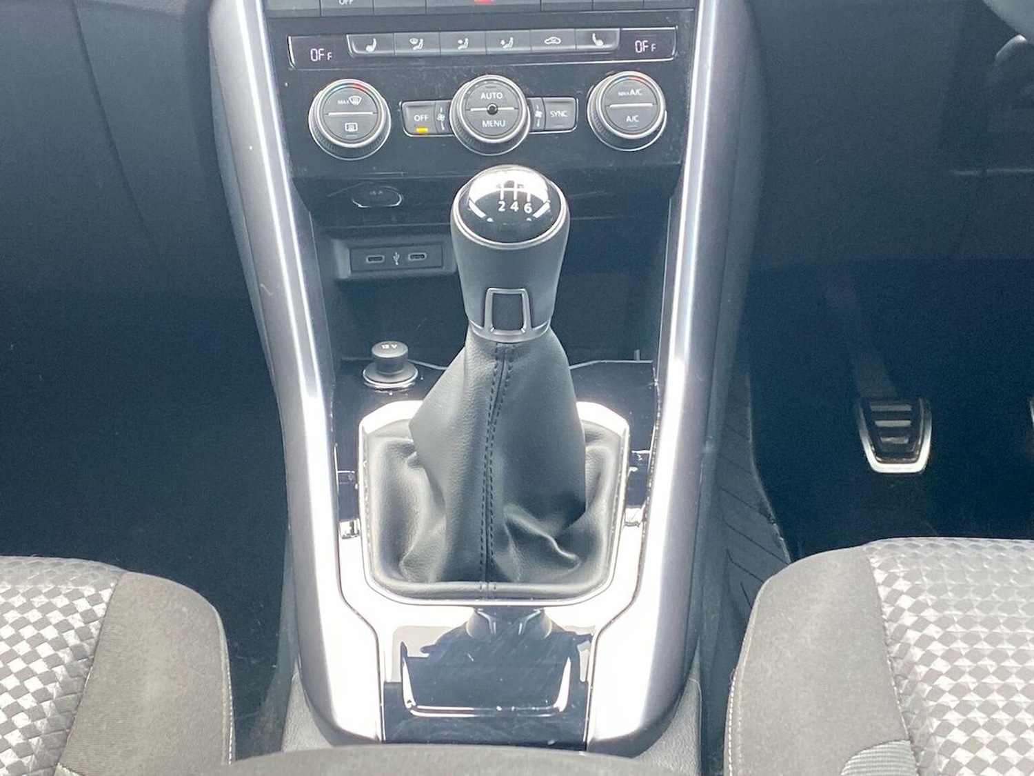 Used Volkswagen T-Roc 2022 for sale - 78131840: Photo 13