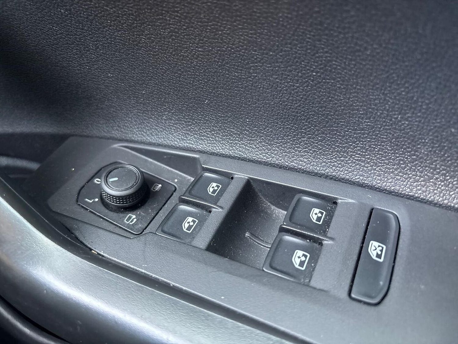 Used Volkswagen Polo 2024 for sale - 76407365: Photo 21