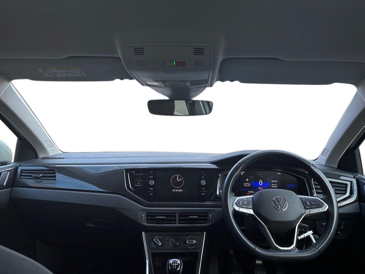 Used Volkswagen Polo 2024 for sale - 76407365: Photo 8