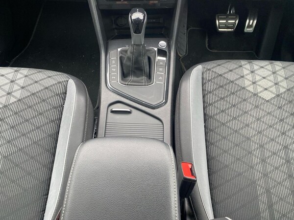 Used Volkswagen Tiguan 2023 for sale - 76293000: Photo 13