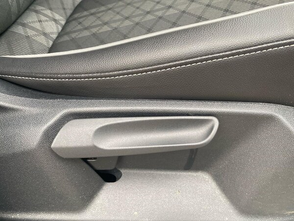 Used Volkswagen Tiguan 2023 for sale - 76293000: Photo 30