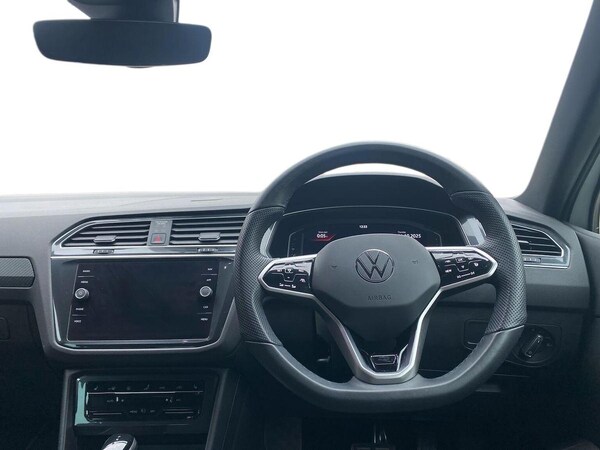 Used Volkswagen Tiguan 2023 for sale - 76293000: Photo 9